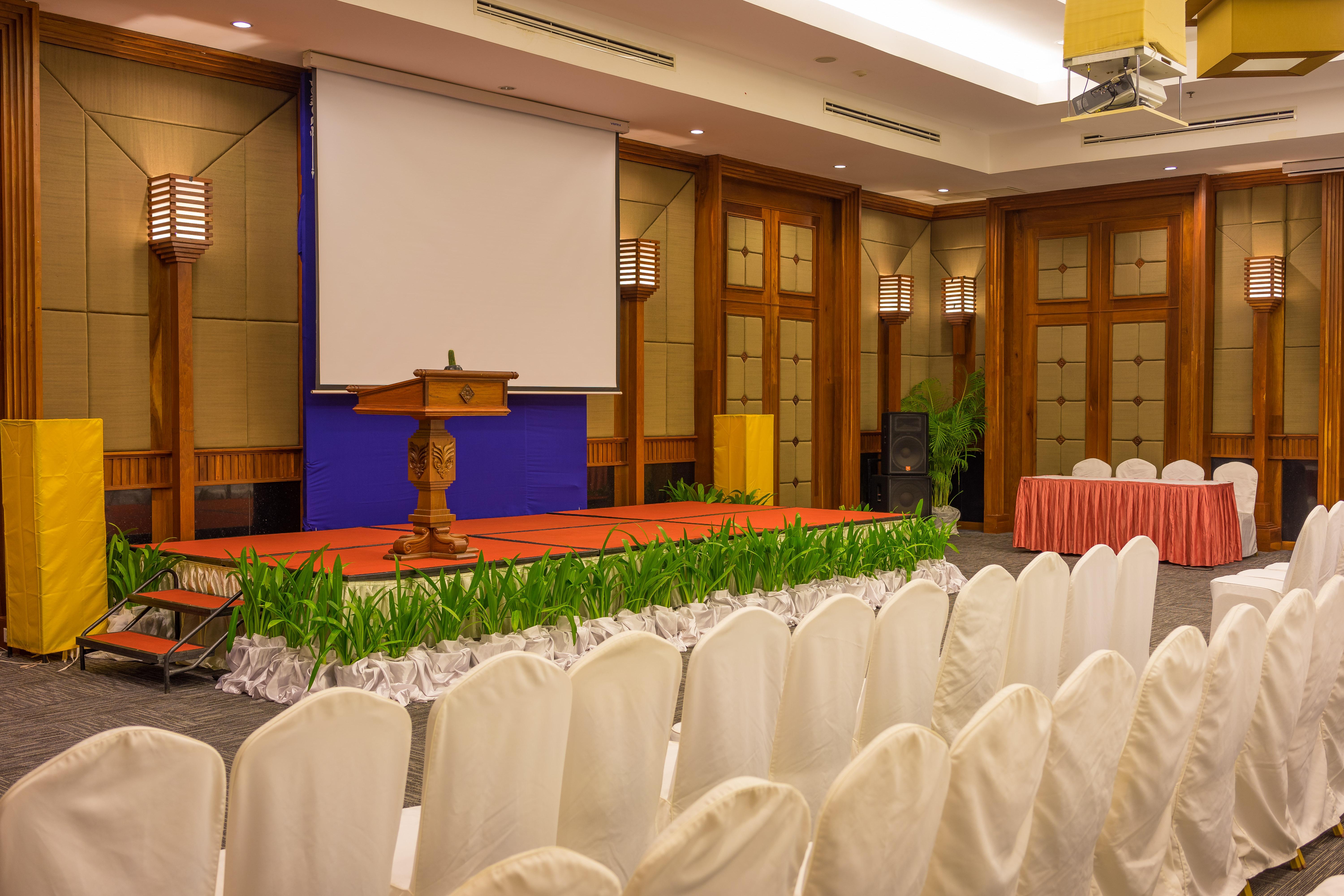 Angkor Miracle Resort & Spa Siem Reap Exterior photo
