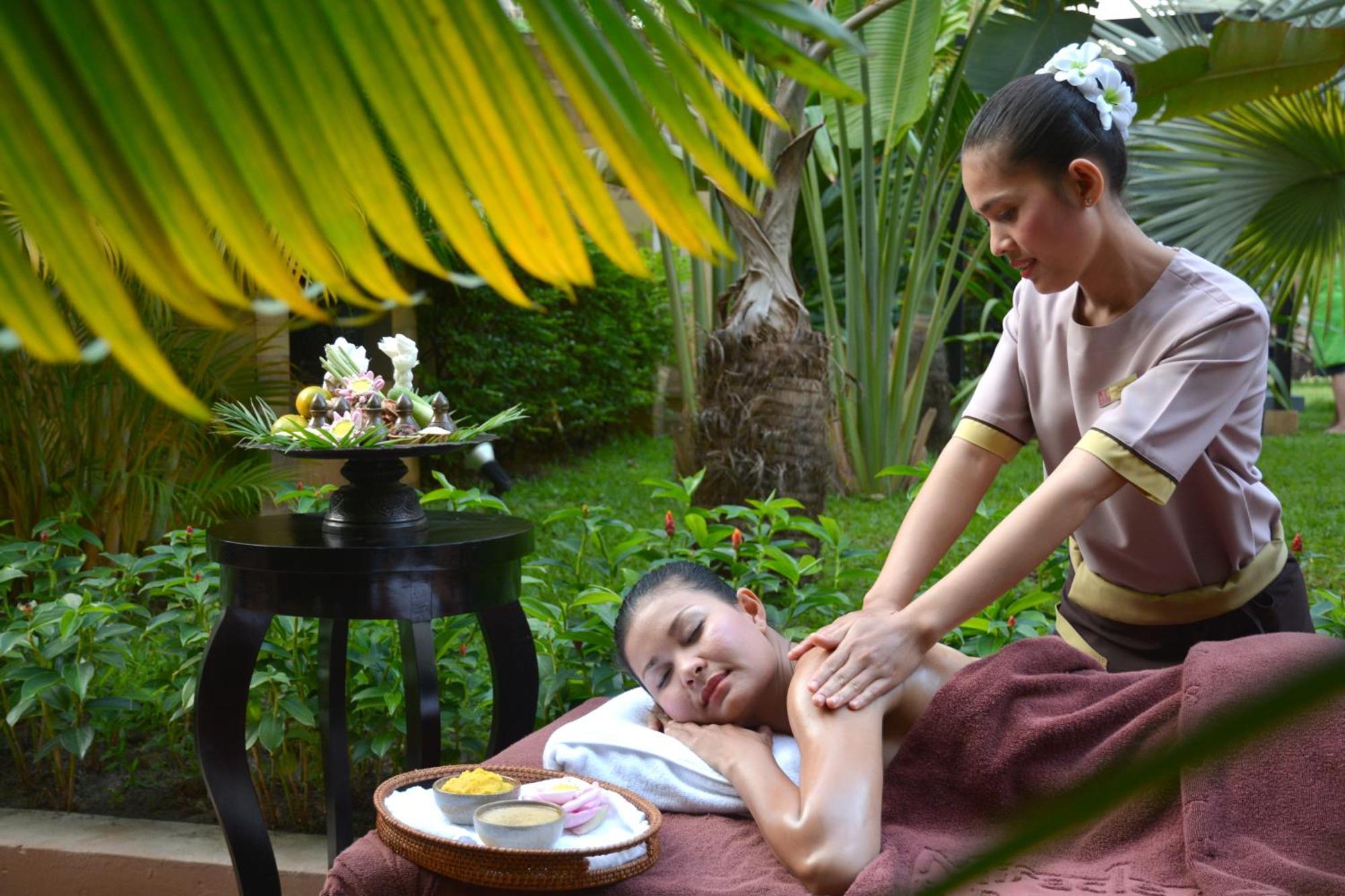 Angkor Miracle Resort & Spa Siem Reap Exterior photo